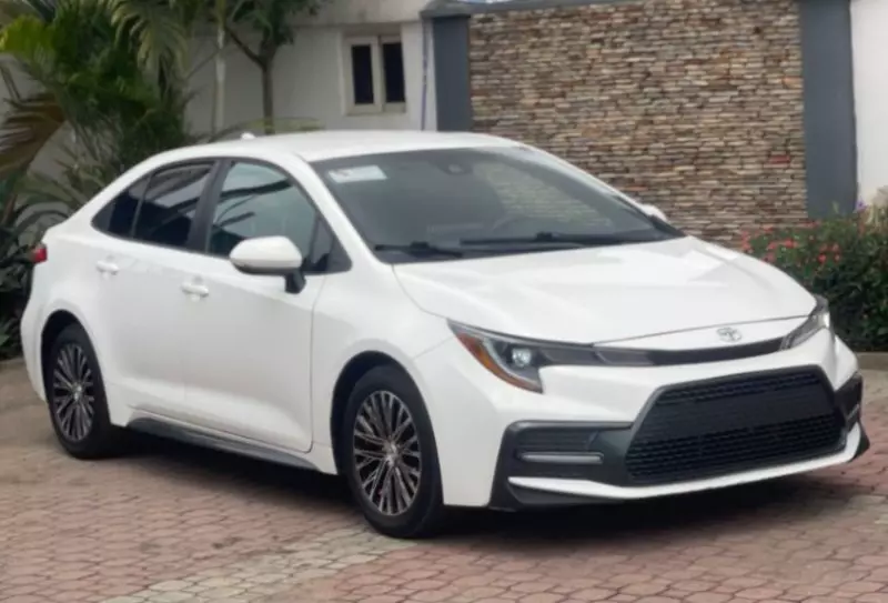 TOYOTA Corolla   - 2020