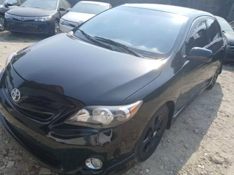 TOYOTA Corolla   - 2013