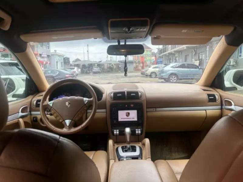 PORSCHE Cayenne - 2008