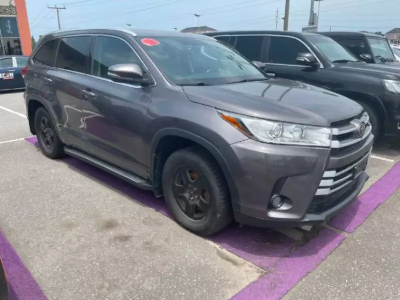 TOYOTA Highlander   - 2015