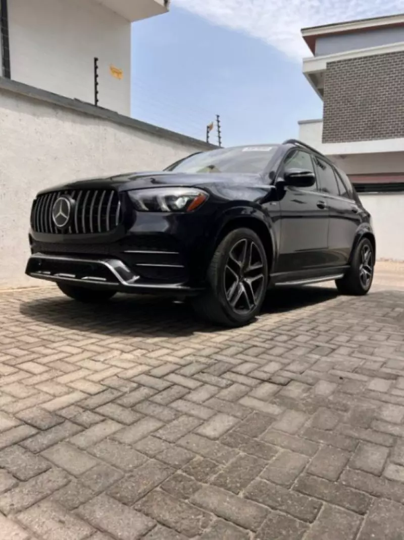 Mercedes-Benz GLE-Class   - 2021