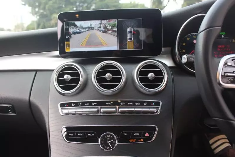 Mercedes-Benz C200   - 2019