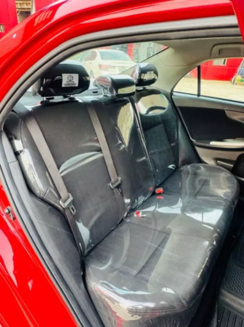 Toyota Corolla   - 2013