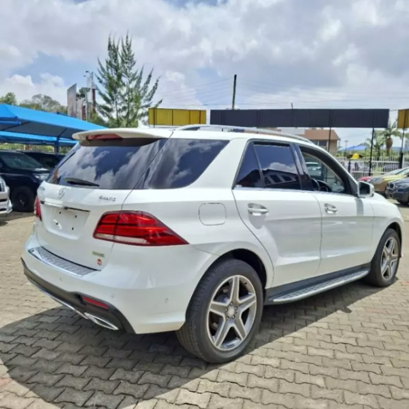 Mercedes-Benz GLE 350   - 2020