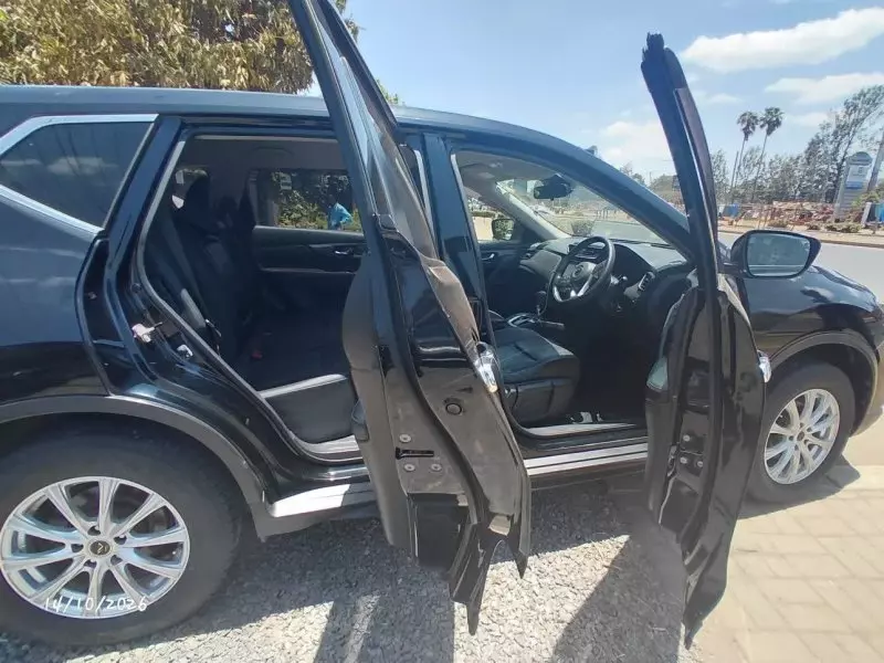 Nissan X-Trail   - 2018