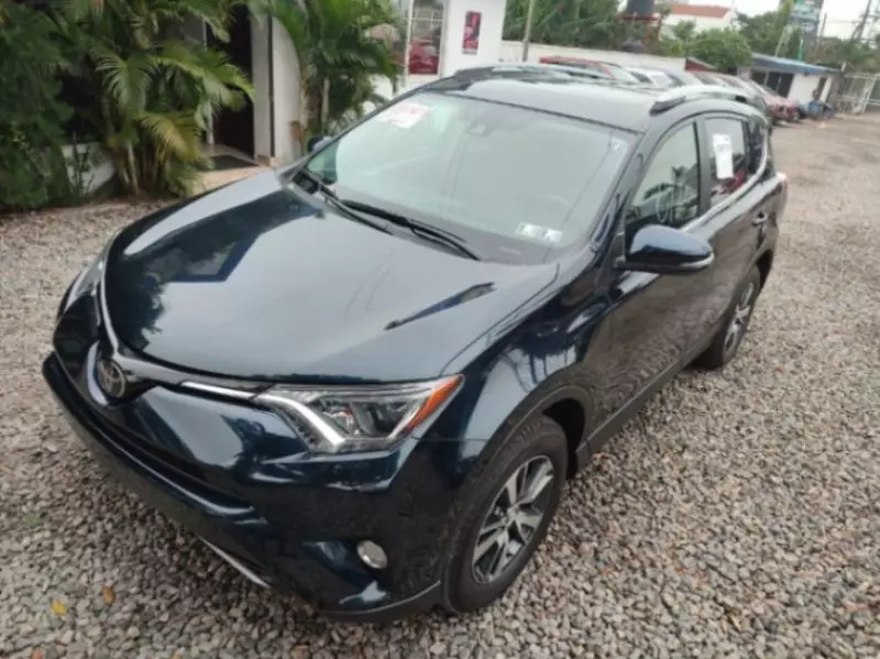 Toyota RAV 4   - 2018