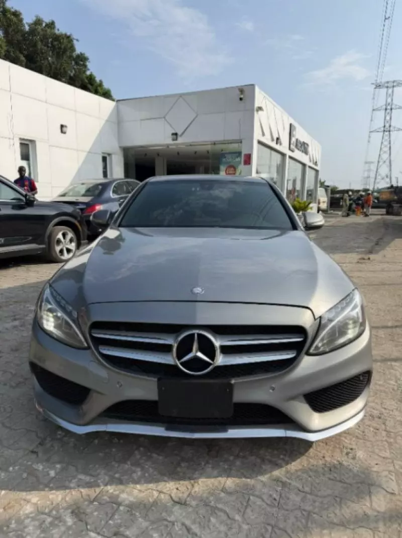 Mercedes-Benz C 400   - 2015