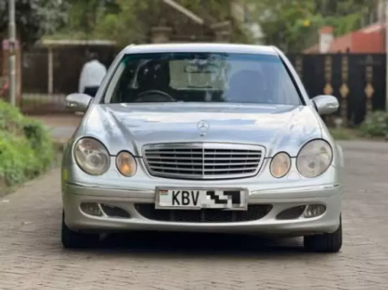 Mercedes-Benz E 200   - 2006