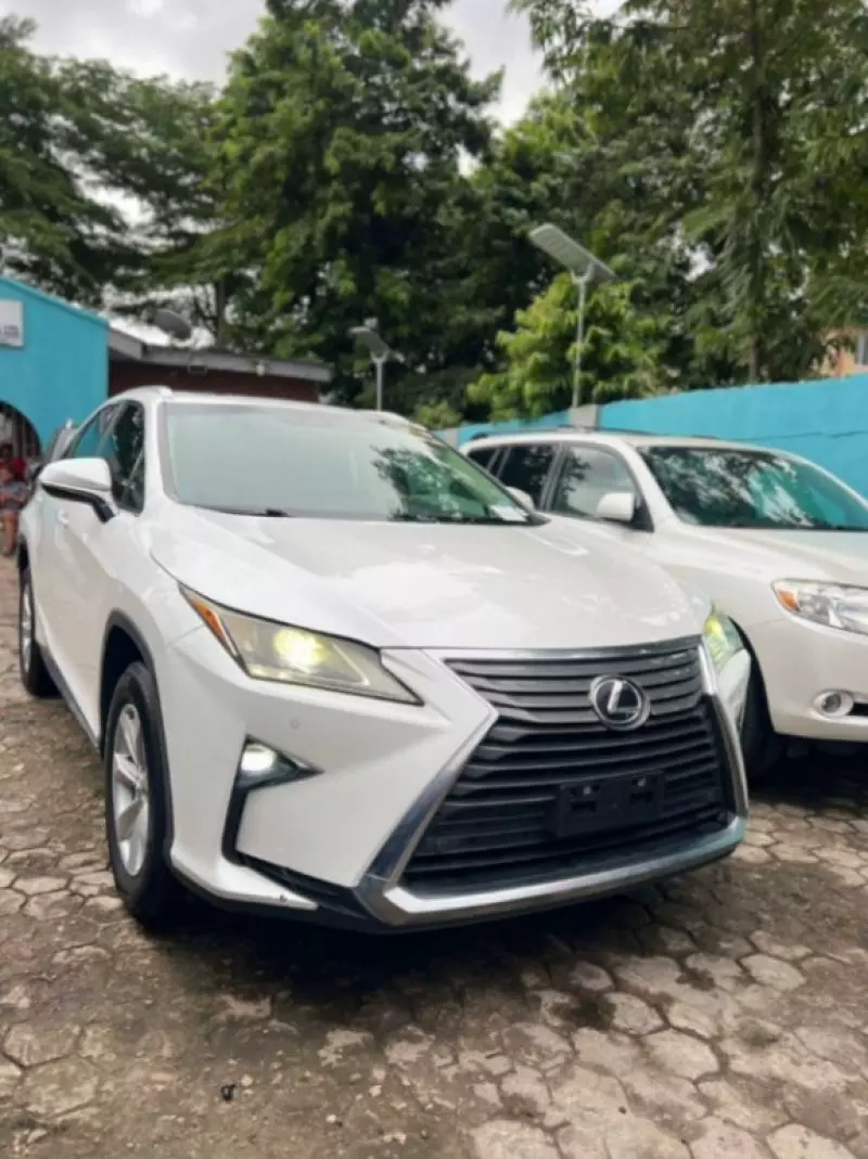 Lexus RX   - 2016