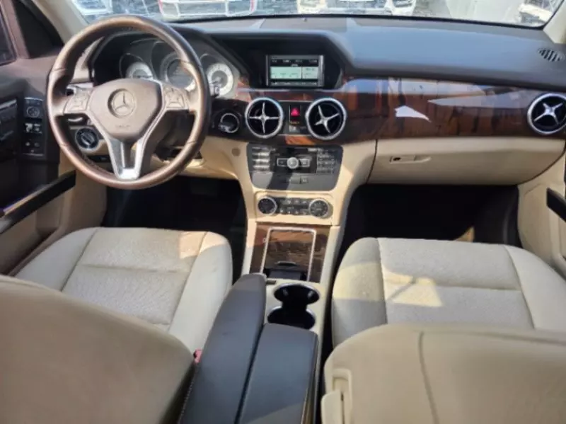 Mercedes-Benz GLK 350   - 2014