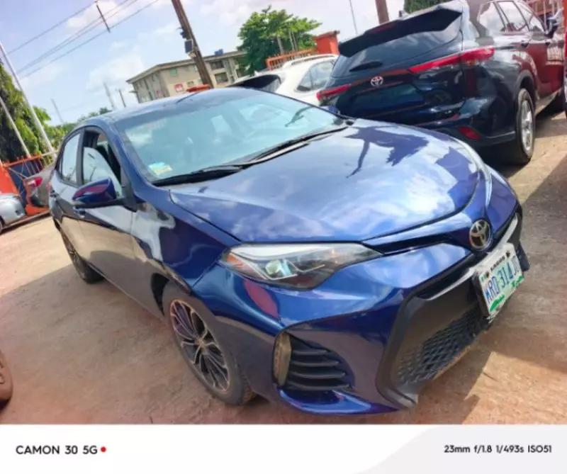 TOYOTA Corolla   - 2014