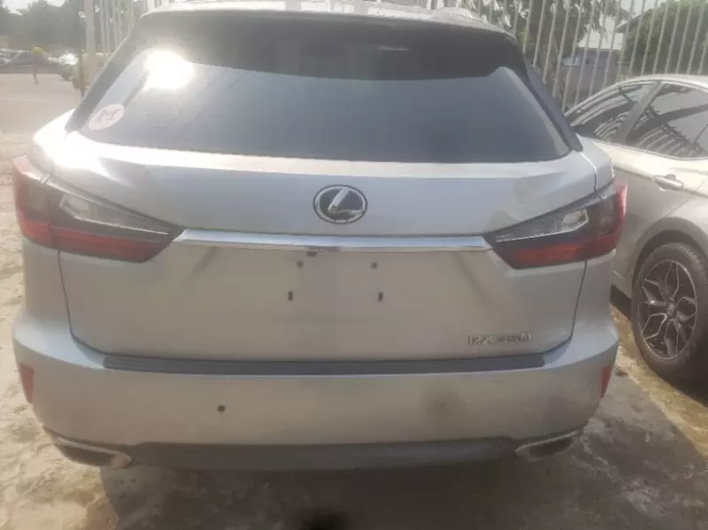 Lexus RX   - 2017
