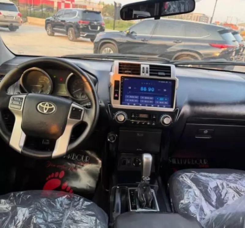 Toyota Land Cruiser Prado - 2014