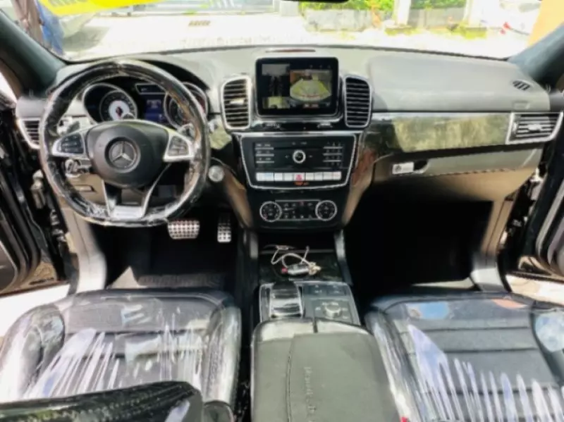 Mercedes-Benz GLE 63 AMG - 2016