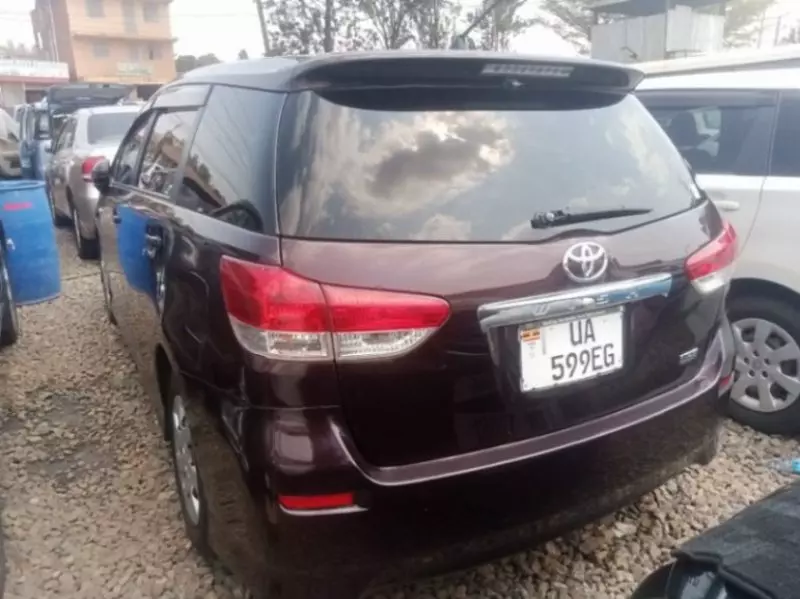 TOYOTA Wish   - 2011