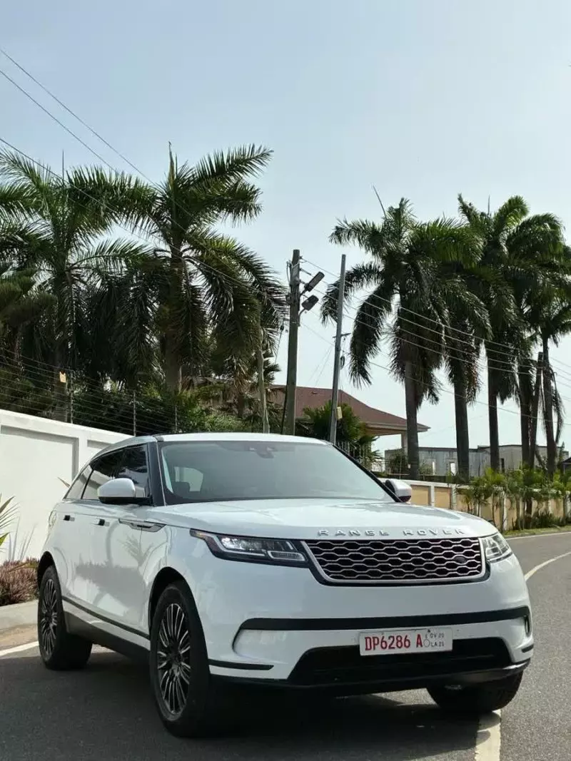 Land Rover Range Rover Velar   - 2019
