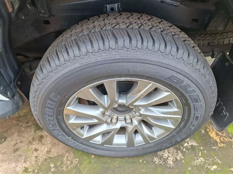 Toyota Hilux   - 2017