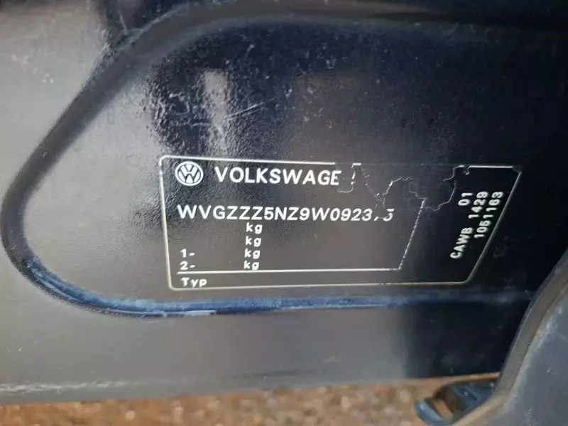 Volkswagen Tiguan   - 2009