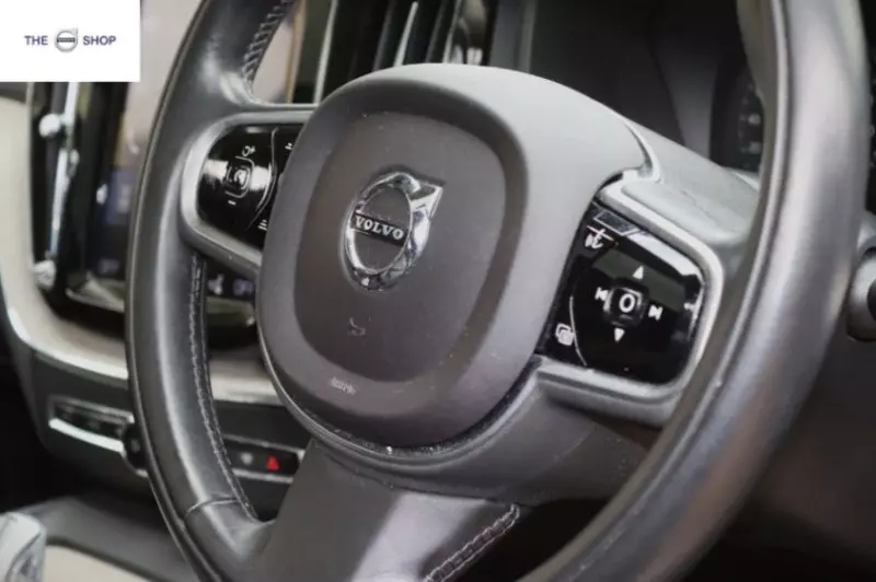 Volvo XC60   - 2018