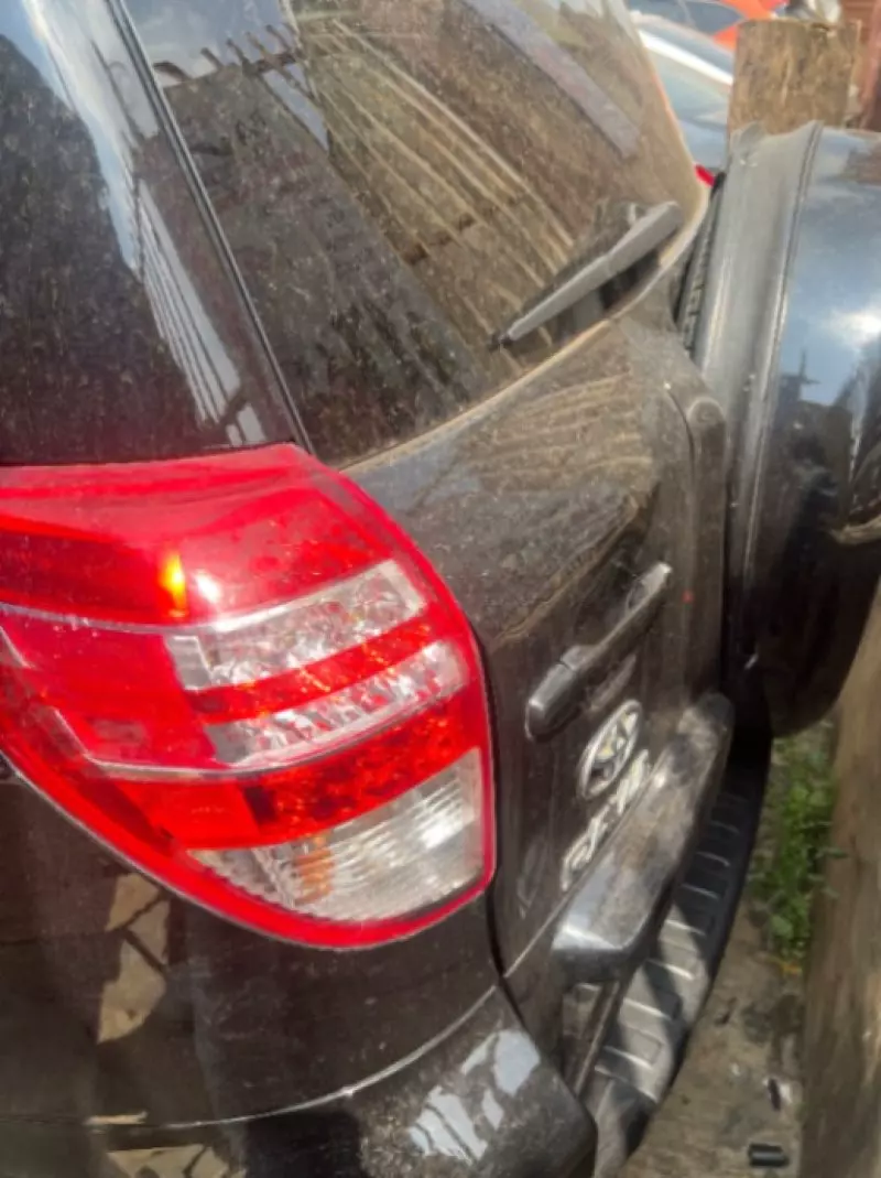 TOYOTA RAV 4 - 2011