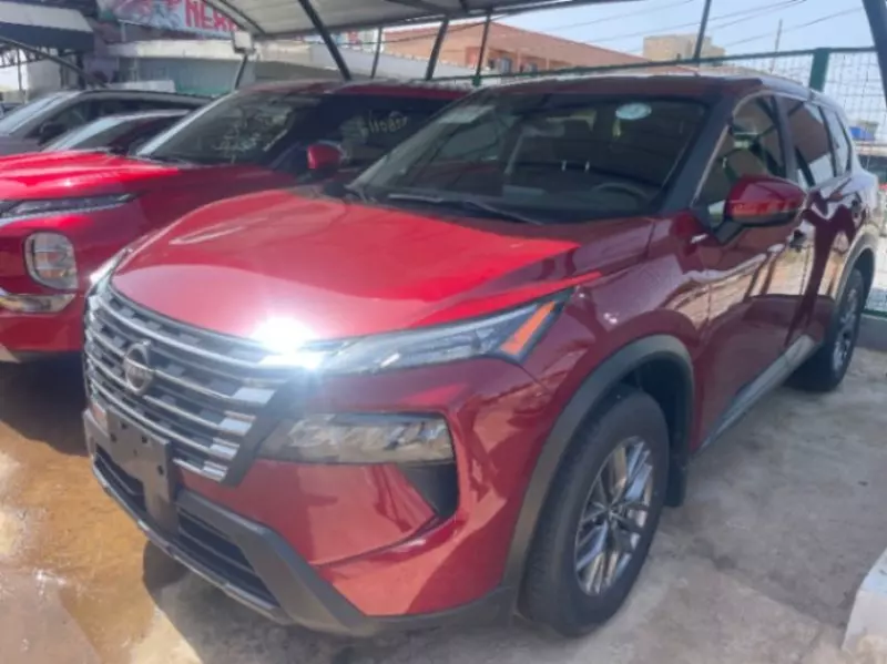 Nissan Rogue   - 2024