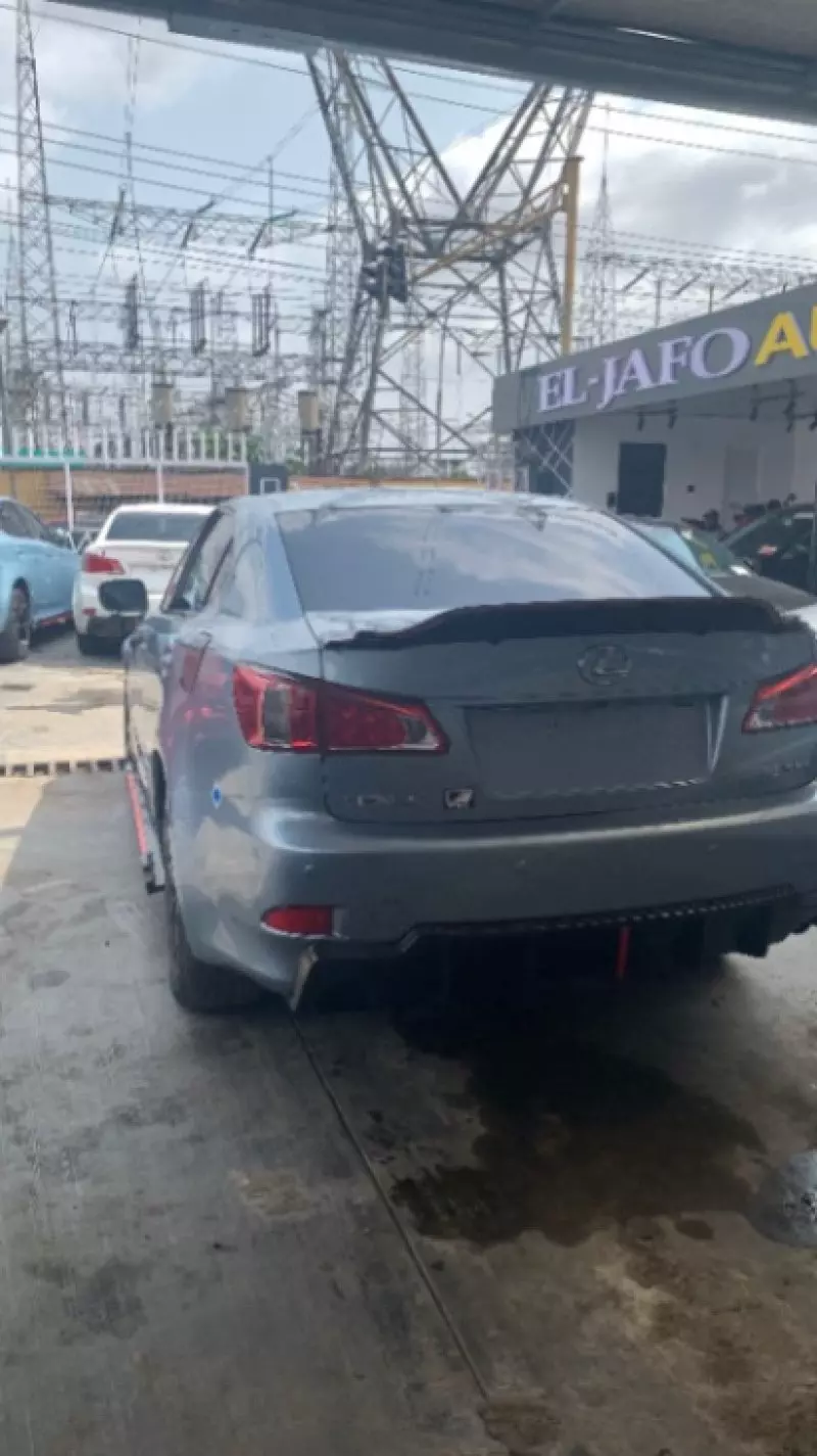 Lexus IS 350   - 2006