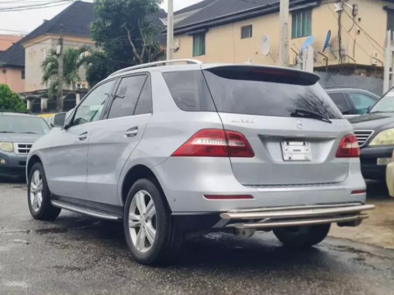 Mercedes-Benz ML 350   - 2013