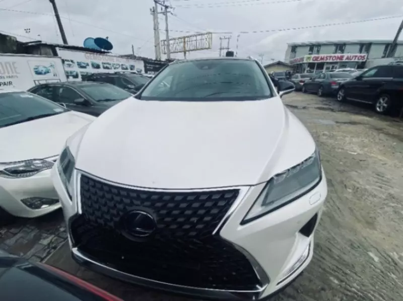 Lexus RX 450h   - 2022