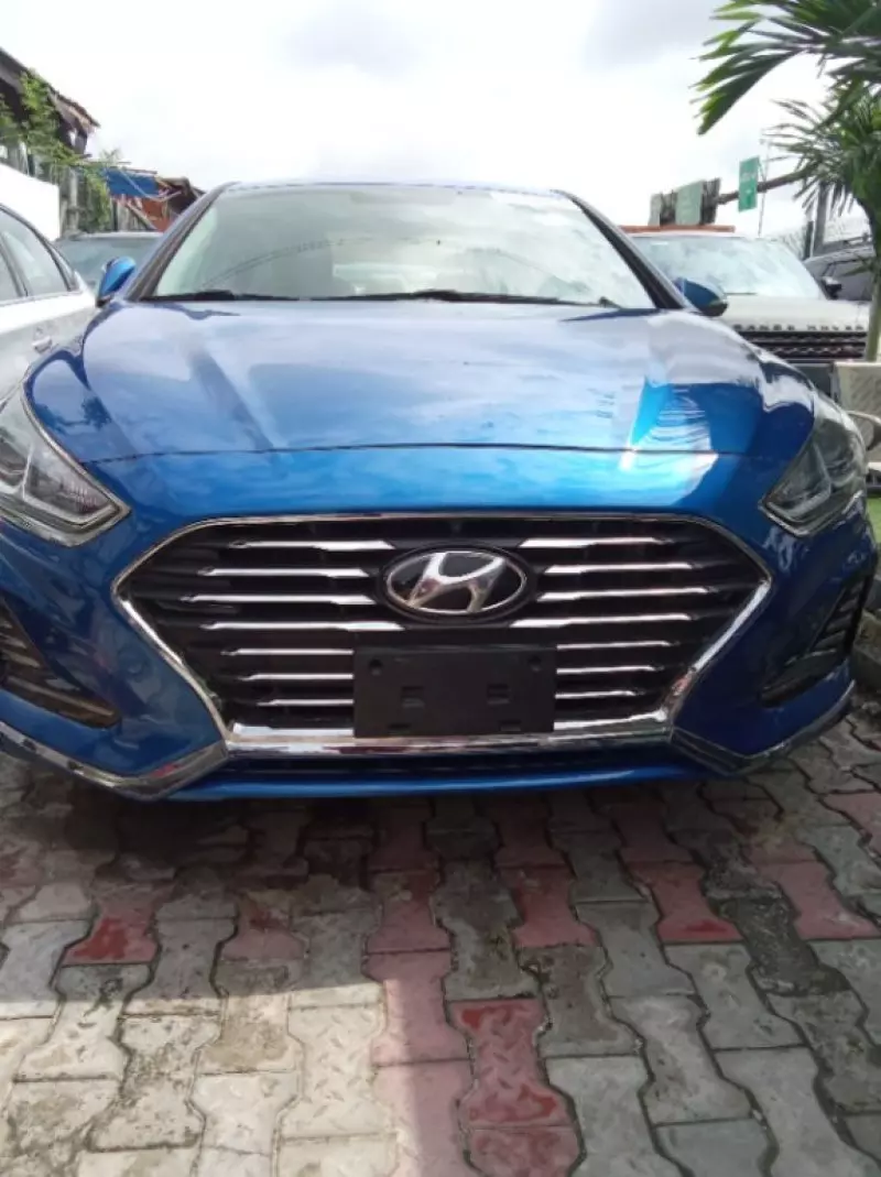 Hyundai Sonata   - 2017