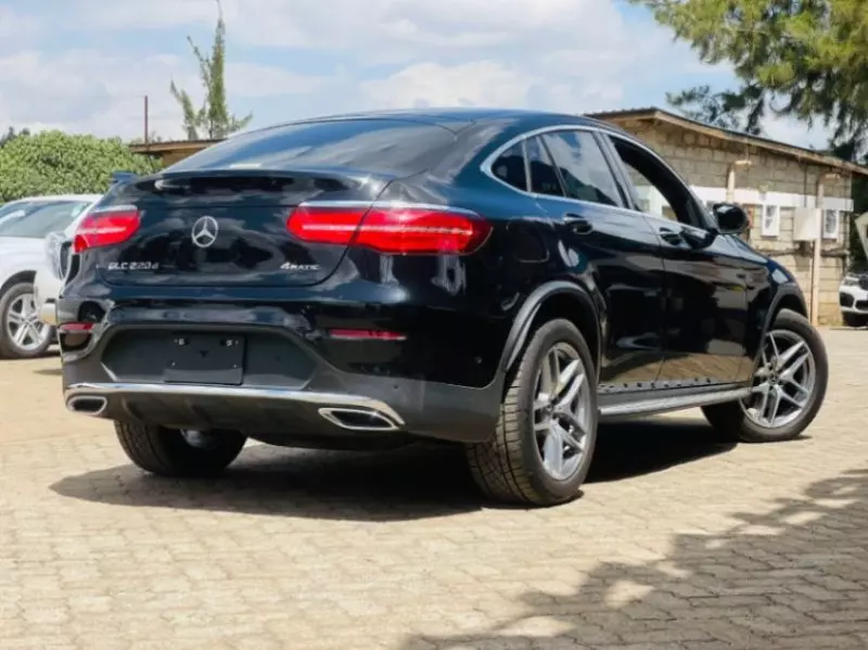 Mercedes-Benz GLC 220 - 2018