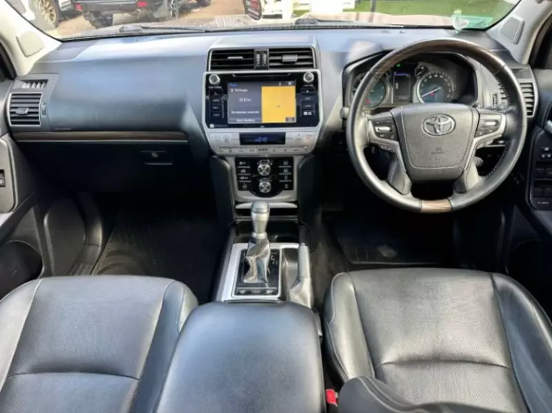Toyota Landcruiser Prado   - 2019