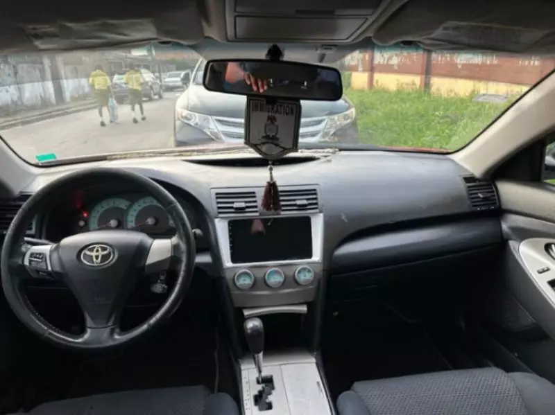 Toyota Camry   - 2007