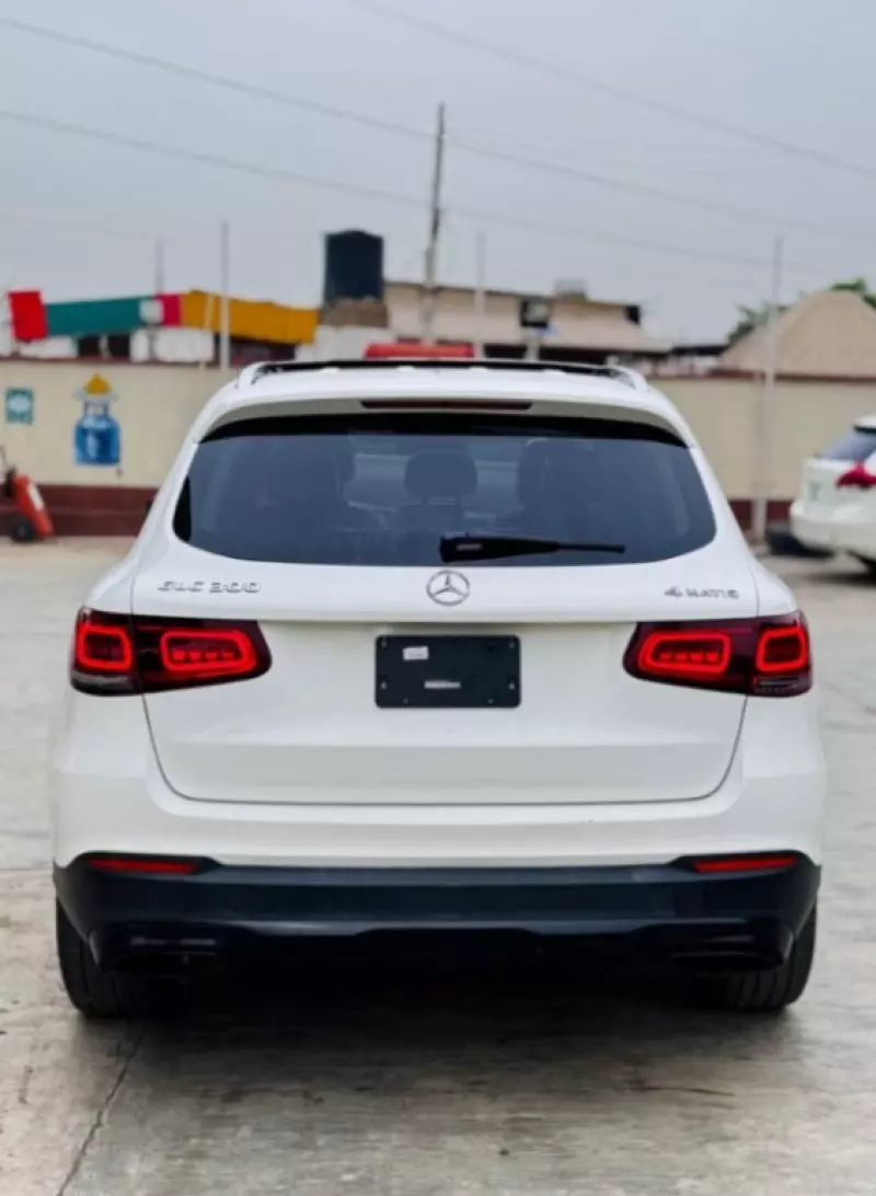 Mercedes-Benz GLE 300   - 2016