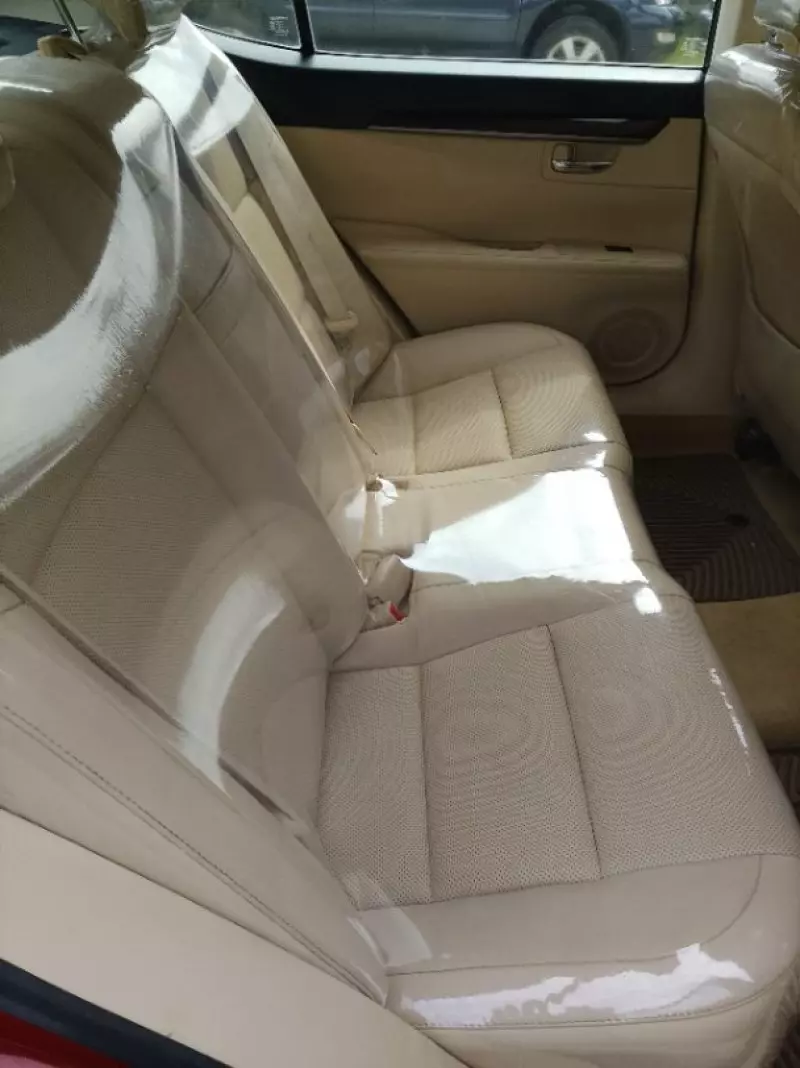 Lexus ES - 2014