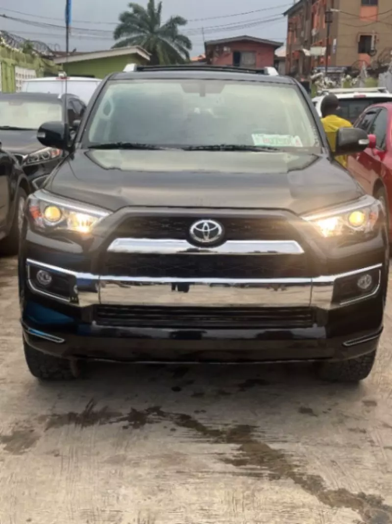 TOYOTA 4Runner   - 2013