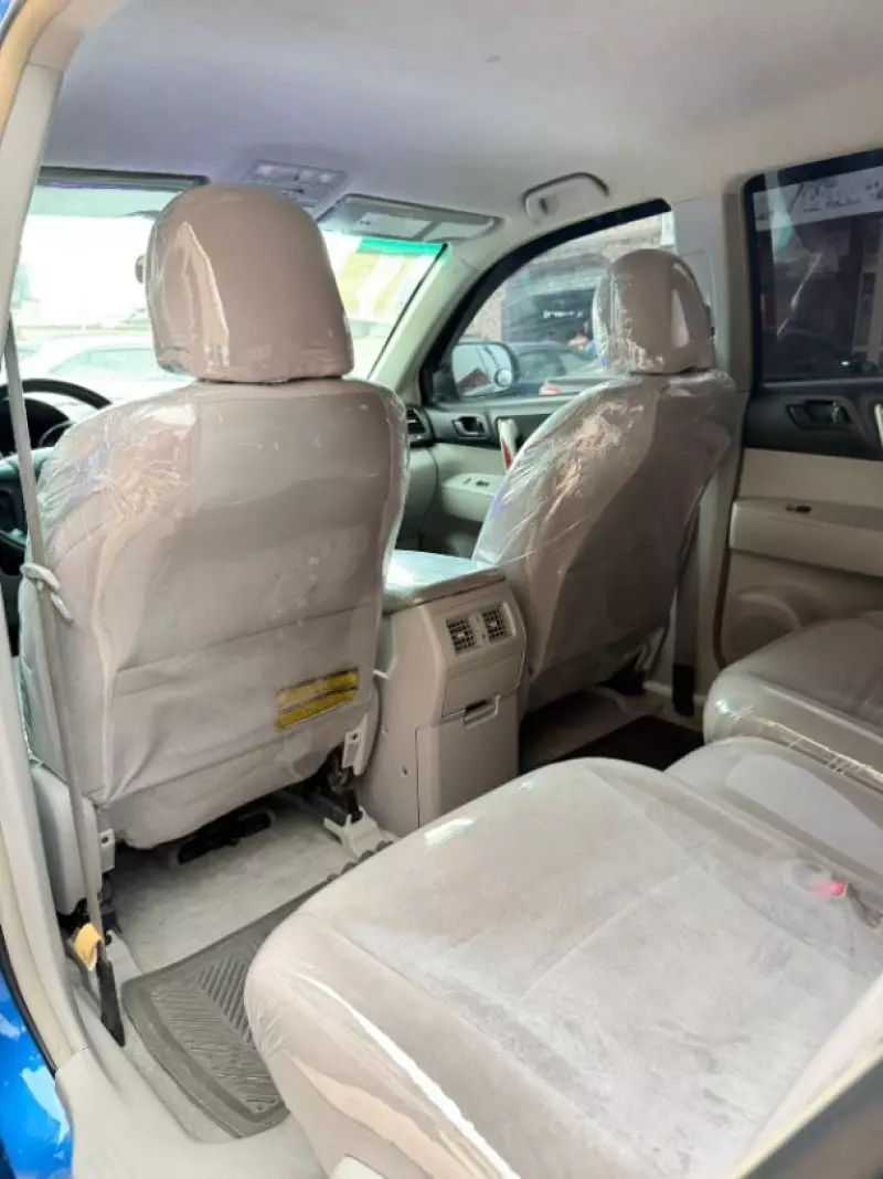 Toyota Highlander   - 2008