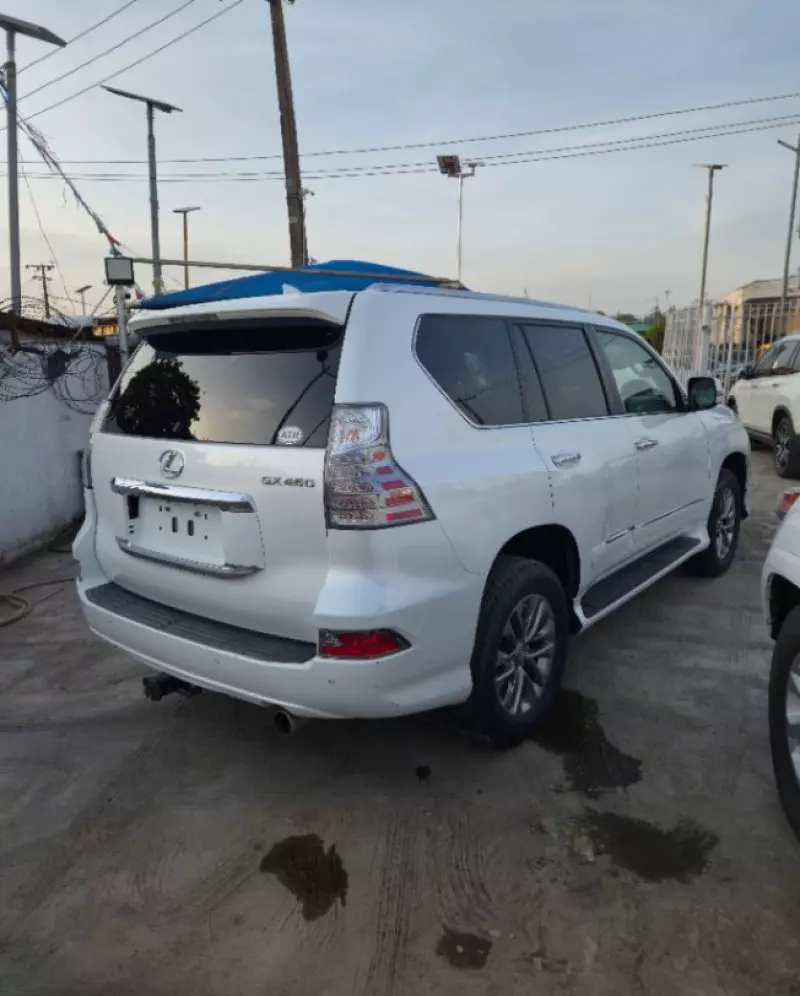 Lexus GX   - 2016
