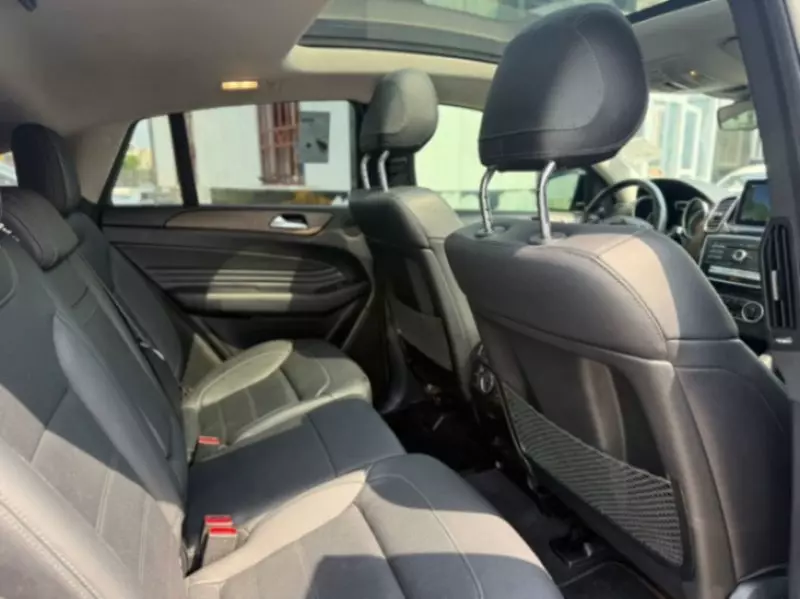 Mercedes-Benz GLE-Class   - 2016