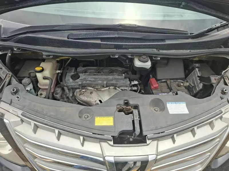 Toyota Alphard   - 2011