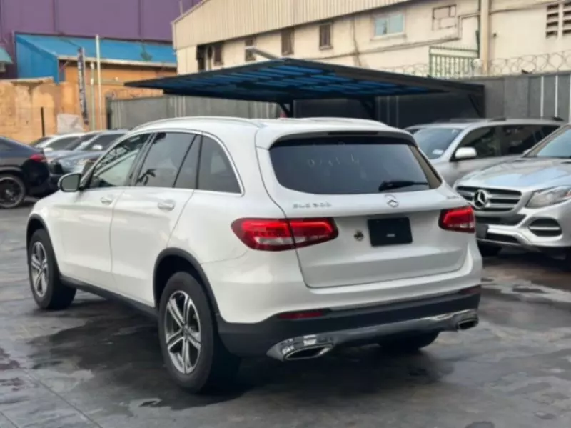 Mercedes-Benz GLC-Class   - 2017