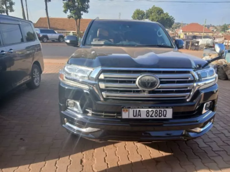 Toyota Landcruiser V8 - 2018
