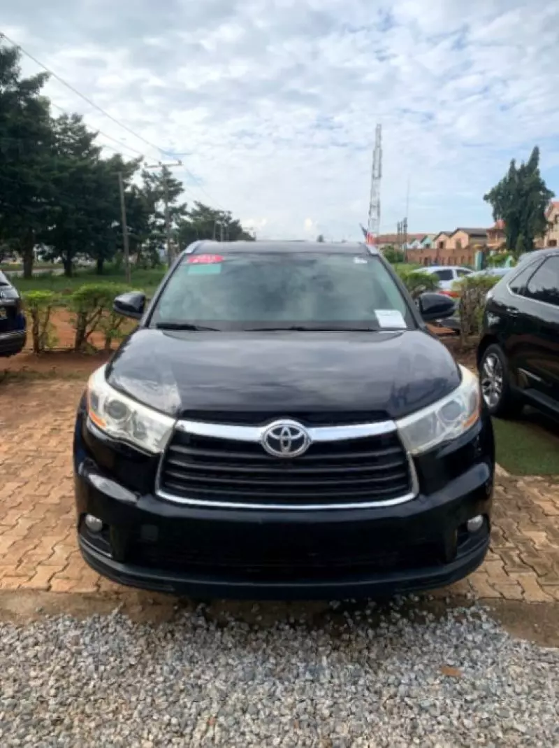 TOYOTA Highlander   - 2014