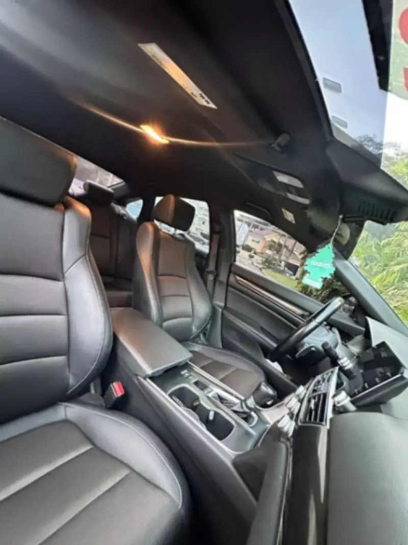 Honda Accord   - 2020