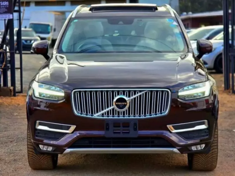 Volvo XC90   - 2018