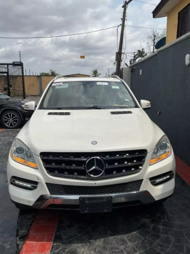 Mercedes-Benz ML 350   - 2012