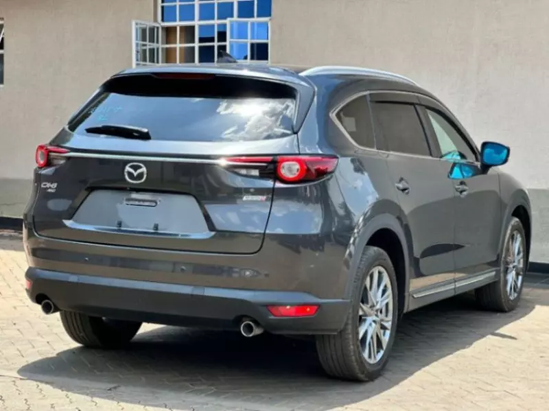 Mazda CX-8 - 2018