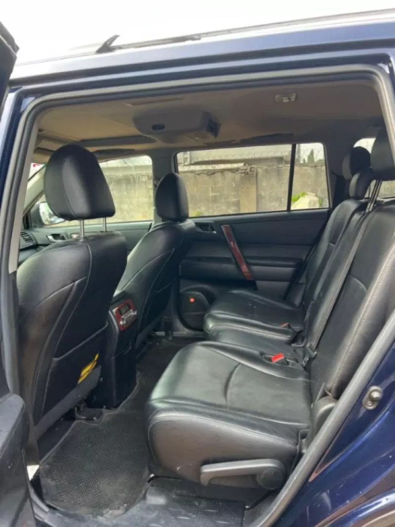 Toyota Highlander - 2013