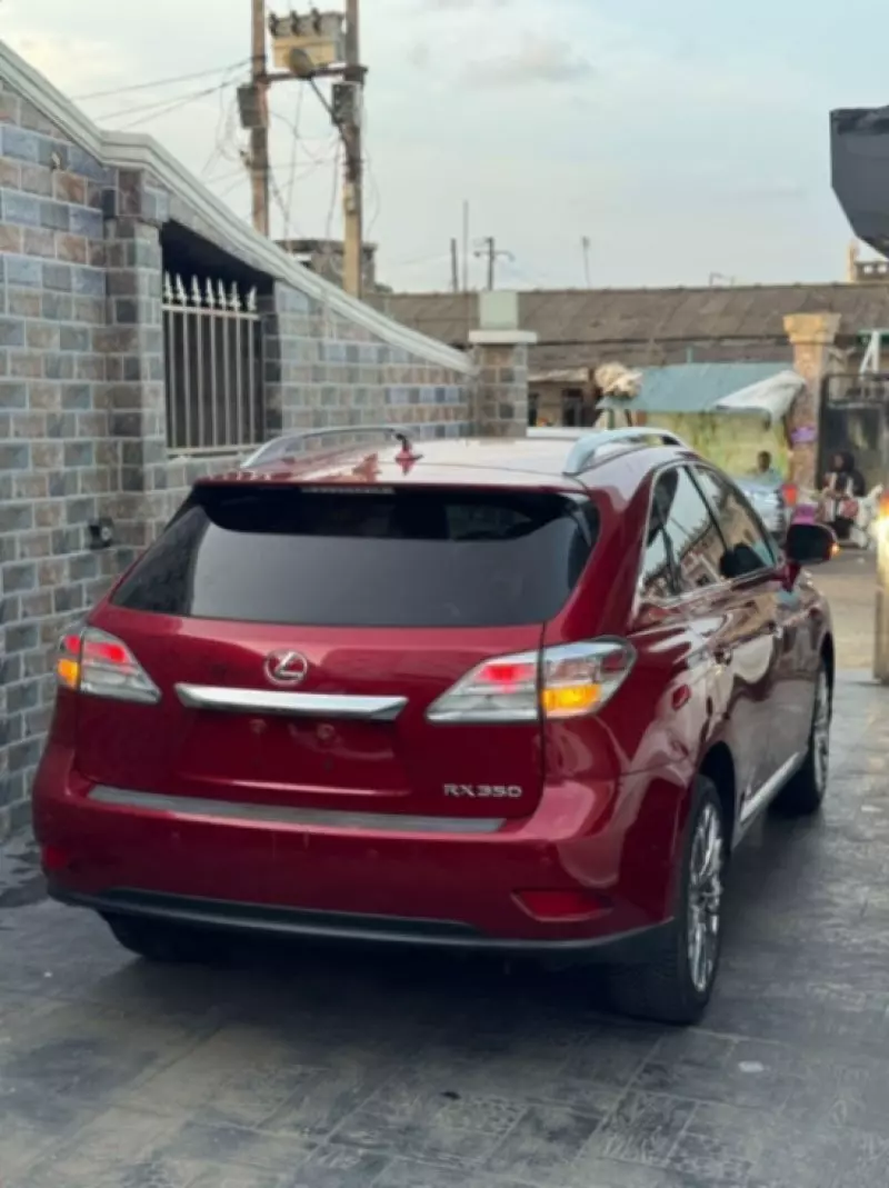 Lexus RX   - 2011