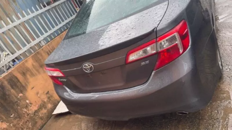 Toyota Camry   - 2014