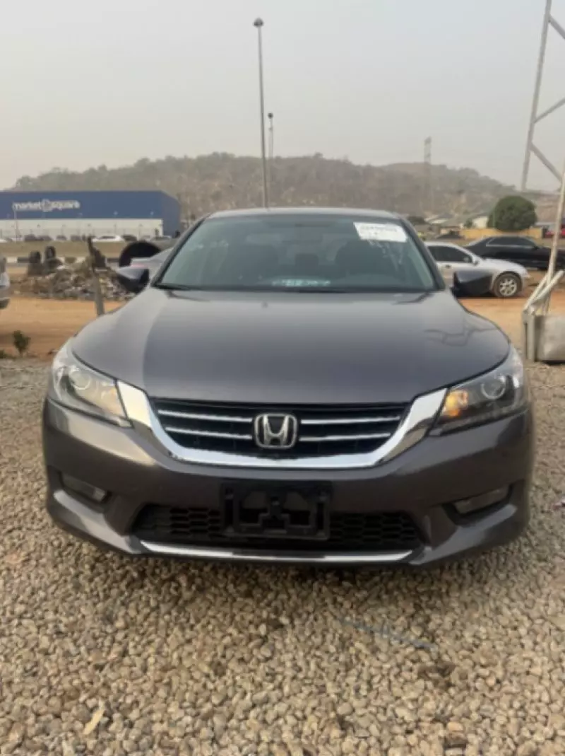 Honda Accord   - 2015